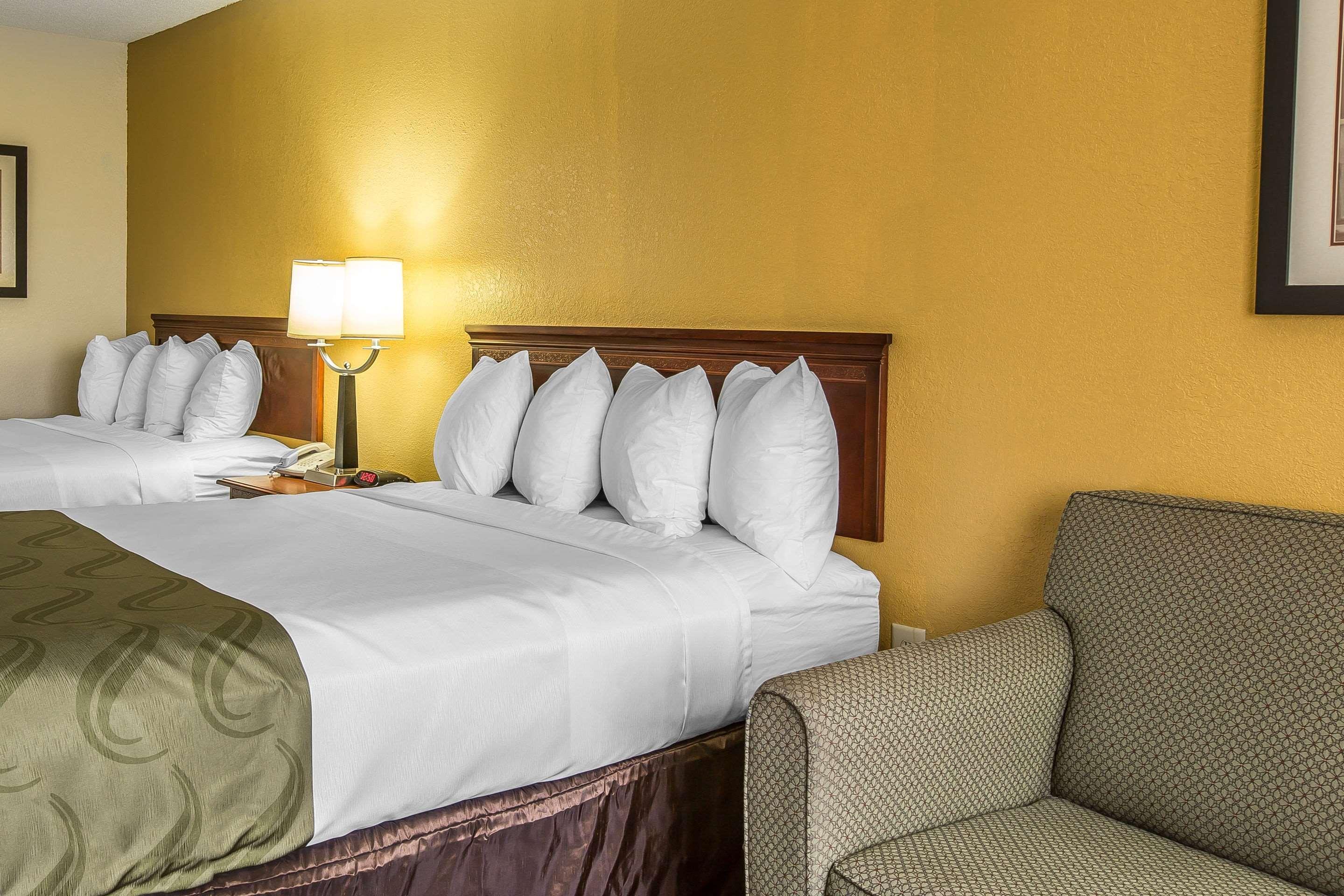 Quality Inn Montgomery South Hope Hull Exteriör bild