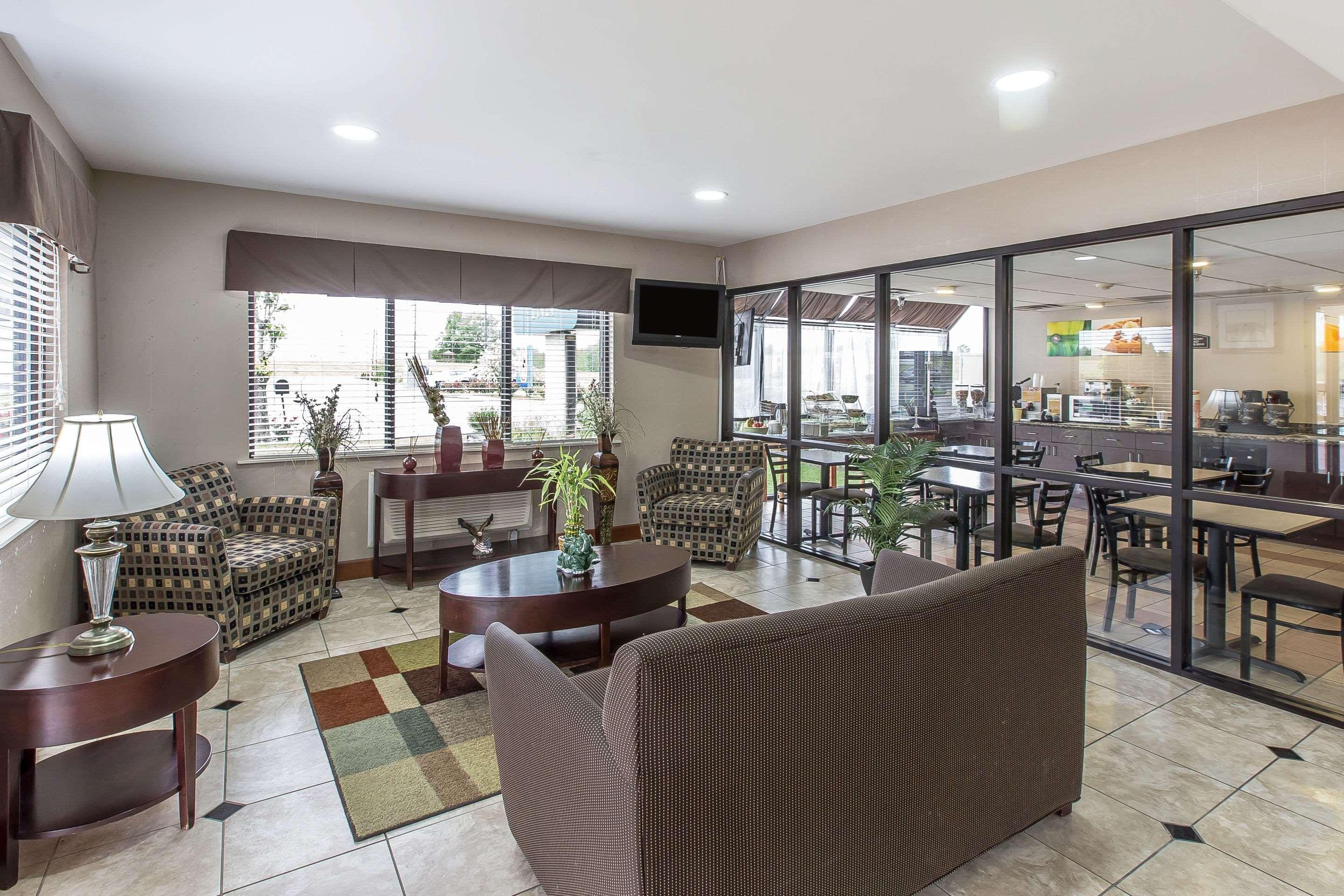 Quality Inn Montgomery South Hope Hull Exteriör bild
