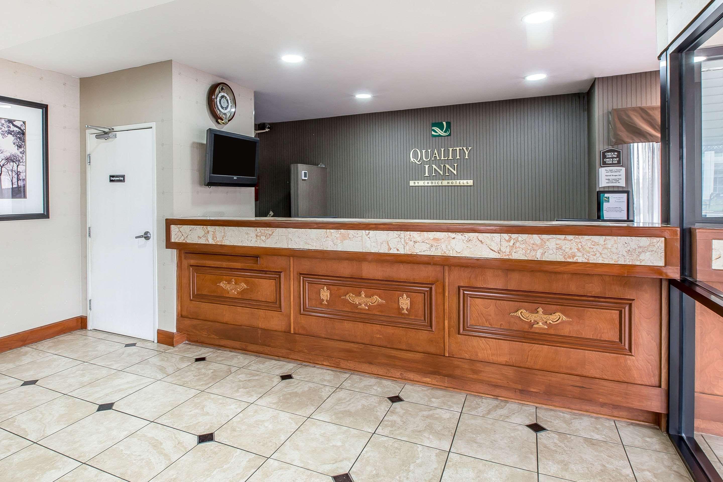 Quality Inn Montgomery South Hope Hull Exteriör bild
