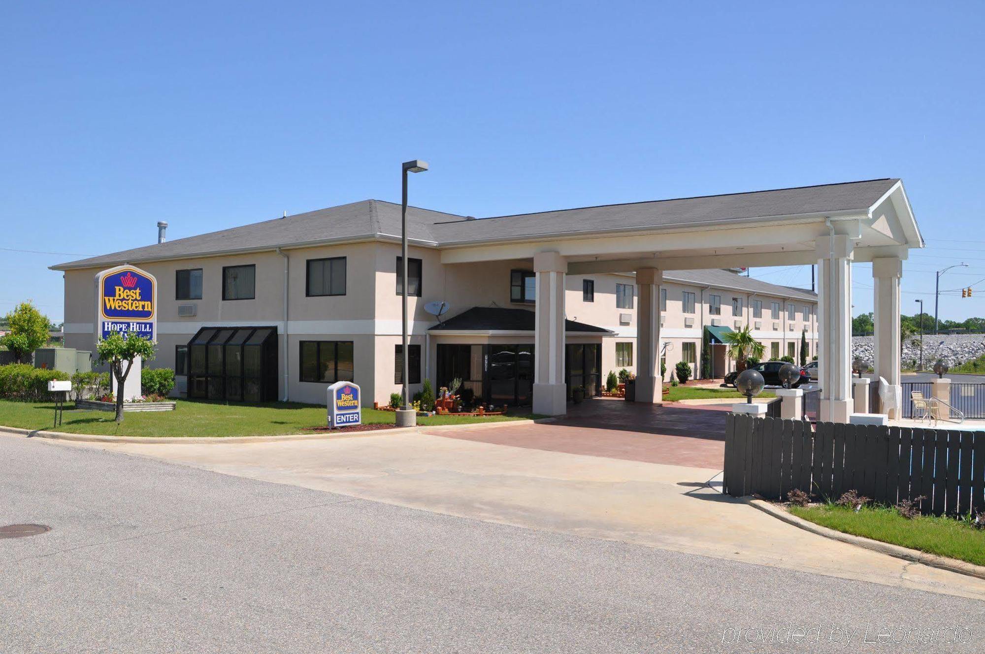 Quality Inn Montgomery South Hope Hull Exteriör bild